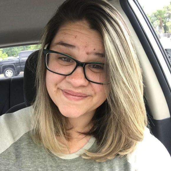 Meet your Posher, Ashley - Picture 1 of 1